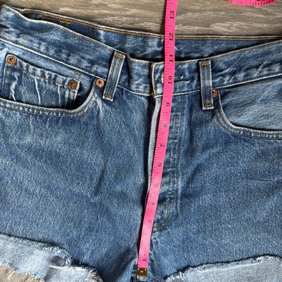 REFORMATION Repurposed Distressed Denim Jean Shorts M - Picture 5 of 9
